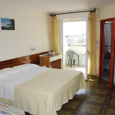 Hotell Nettuno 3*
