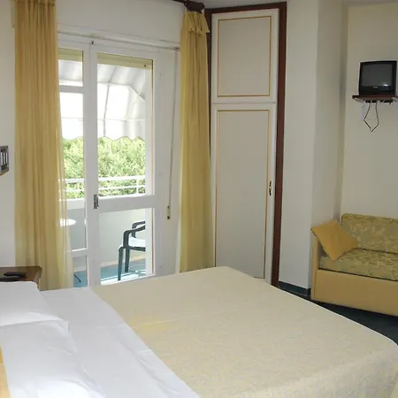 Hotell Nettuno 3*